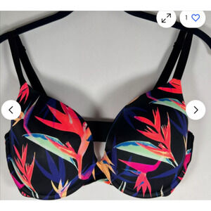 PINK Victoria's Secret Wear Everywhere Bra Size 32DD Pushup Bra